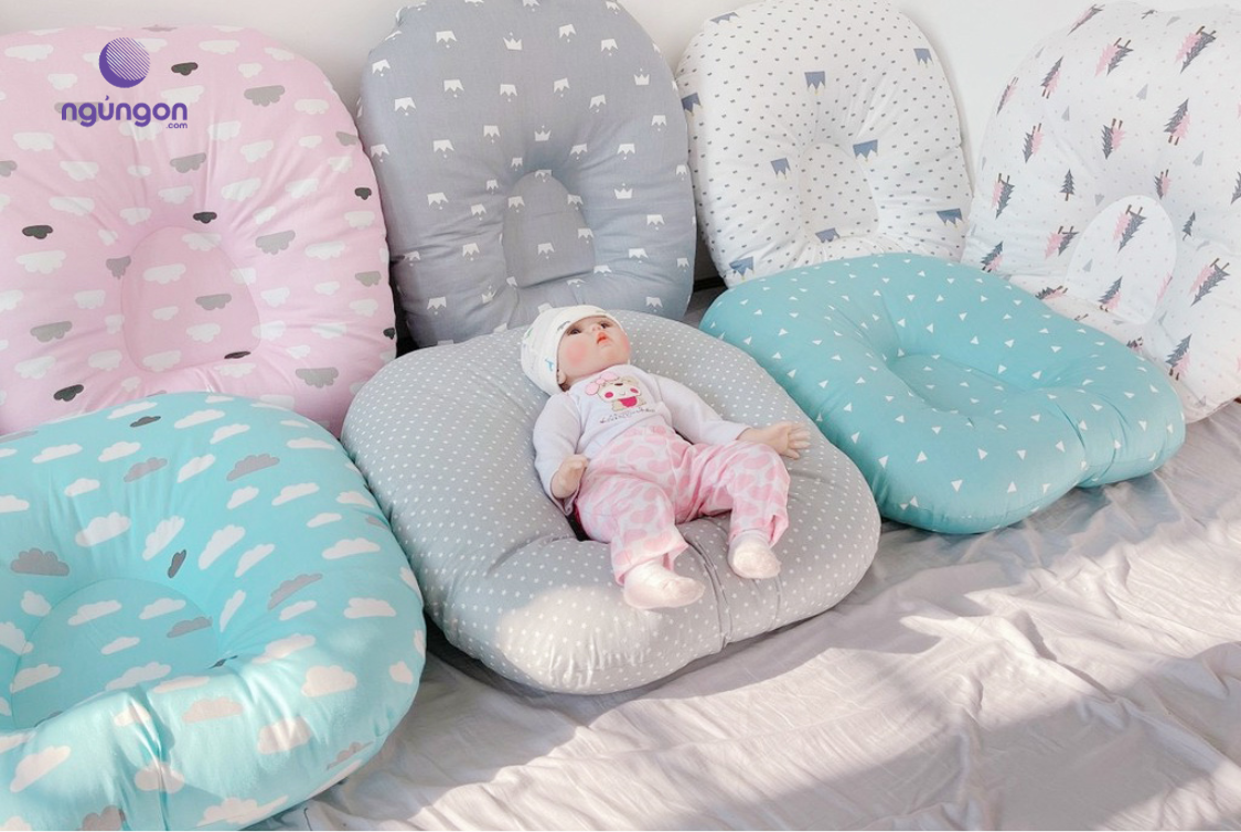 Có nên sử dụng nệm chống trào ngược dành cho bé